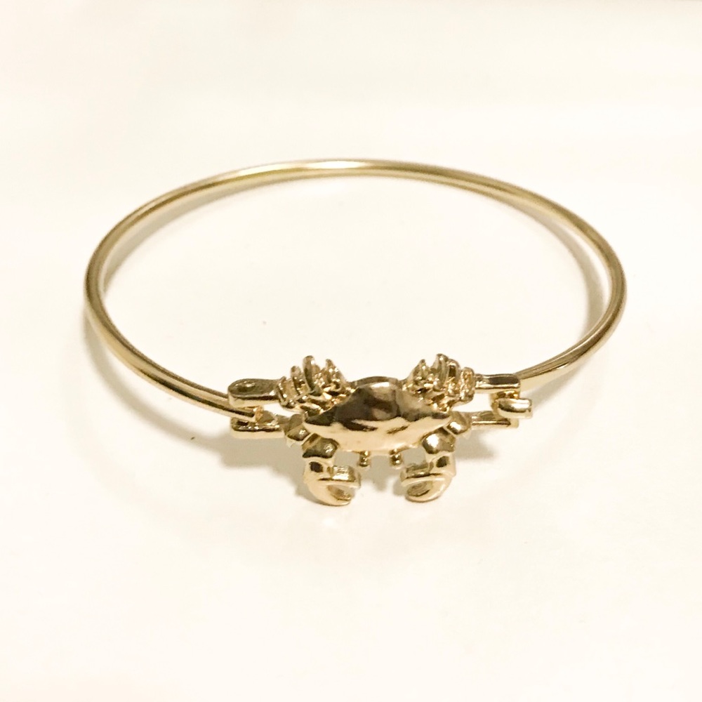 Gold crab bangle